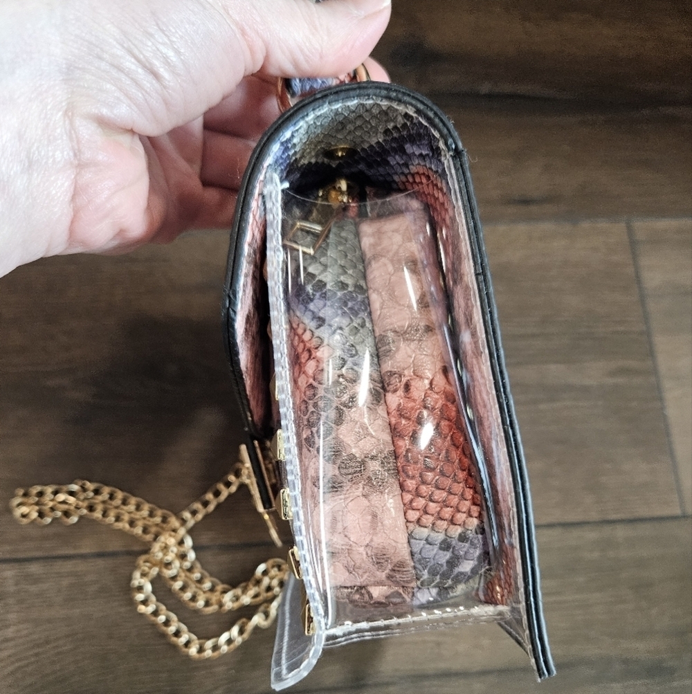 NWOT Studded Snakeskin Women's Bag + Pouch Set - Picture 6 of 16